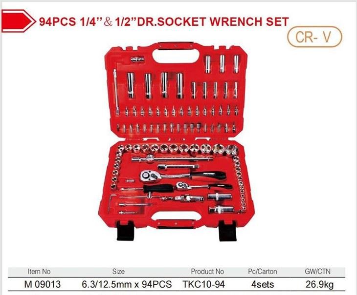 Socket Wrench And Accessories Tool Set